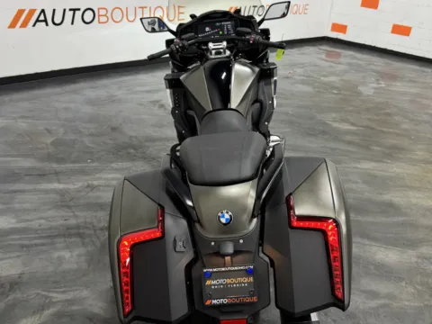 More photos of 2023 BMW K 1600 at Moto Boutique, OH