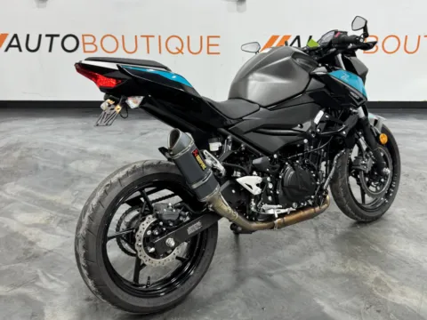 Another view of 2023 KAWASAKI Z400 ABS for sale in Columbus, OH at Moto Boutique