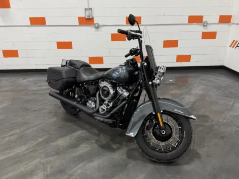 Photos of 2025 HARLEY DAVIDSON HERITAGE CLASSIC FLHC for sale in Columbus, OH at Moto Boutique