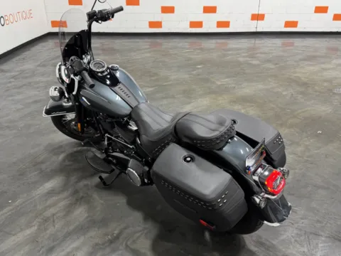 More photos of 2025 HARLEY DAVIDSON HERITAGE CLASSIC FLHC at Moto Boutique, OH