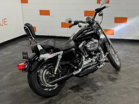 Another view of 2008 HARLEY DAVIDSON SPORTSTER XL 1200C ANNIVERSARY for sale in Columbus, OH at Moto Boutique