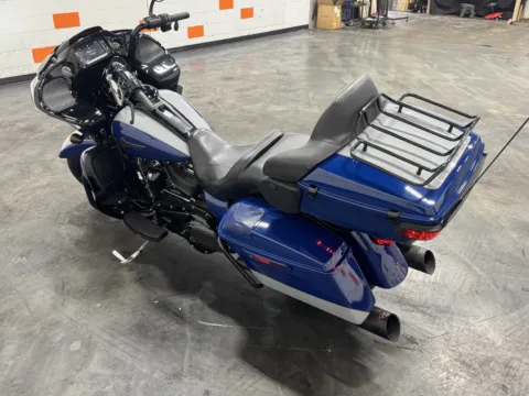 More photos of 2023 HARLEY DAVIDSON ROAD GLIDE LIMITED FLTRK at Moto Boutique, OH