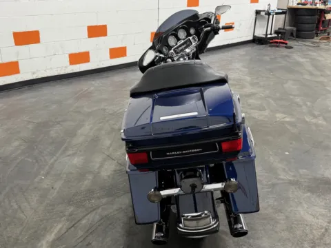 More photos of 2012 HARLEY DAVIDSON ULTRA LIMITED FLHTK at Moto Boutique, OH