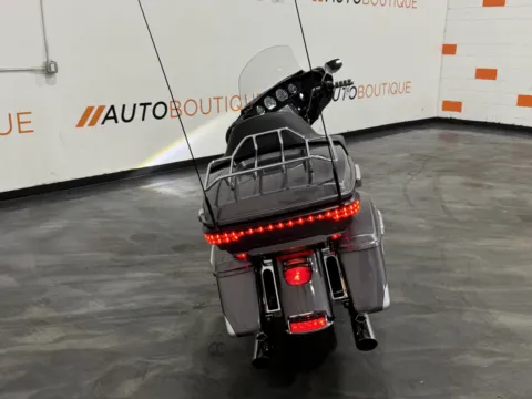 More photos of 2014 HARLEY DAVIDSON ULTRA LIMITED FLHTK at Moto Boutique, OH