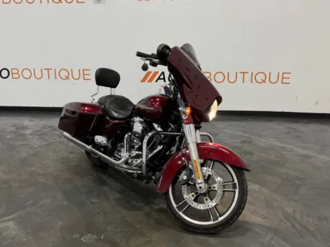 Photos of 2014 HARLEY DAVIDSON STREET GLIDE FLHXS for sale in Columbus, OH at Moto Boutique