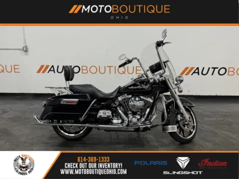 Black 2012 HARLEY DAVIDSON ROAD KING FLHR for sale in Columbus, OH