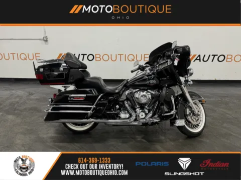 Black 2012 HARLEY DAVIDSON ELECTRA GLIDE FLHTCU for sale in Columbus, OH