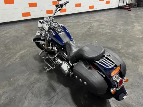 More photos of 2013 HARLEY DAVIDSON SOFTAIL DELUXE FLSTN at Moto Boutique, OH