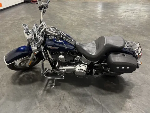 More photos of 2013 HARLEY DAVIDSON SOFTAIL DELUXE FLSTN at Moto Boutique, OH