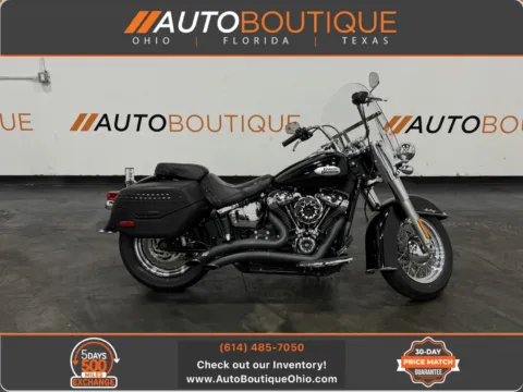 Black 2021 HARLEY DAVIDSON HERITAGE CLASSIC FLHC for sale in Columbus, OH