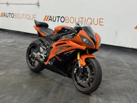 Photos of 2009 YAMAHA YZF- R6 for sale in Columbus, OH at Moto Boutique