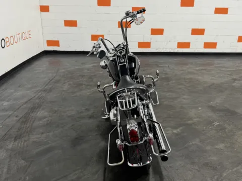 More photos of 2012 HARLEY DAVIDSON SOFTAIL DELUXE FLSTN at Moto Boutique, OH