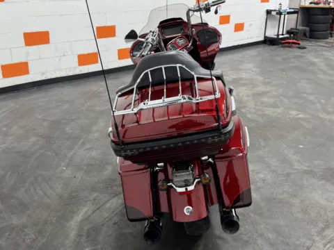 More photos of 2015 HARLEY DAVIDSON ROAD GLIDE CVO FLTRUSE at Moto Boutique, OH