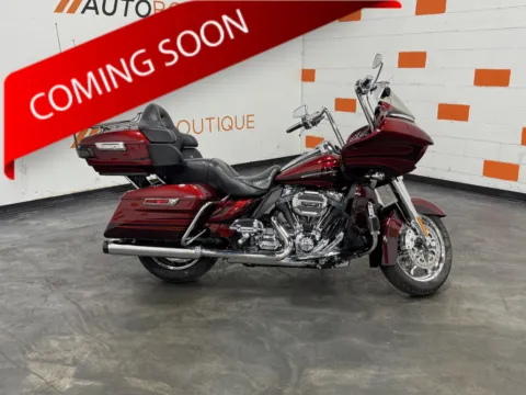 Red 2015 HARLEY DAVIDSON ROAD GLIDE CVO FLTRUSE for sale in Columbus, OH