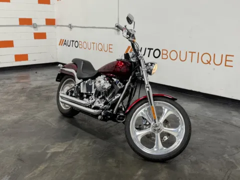 Photos of 2006 HARLEY DAVIDSON SOFTAIL DEUCE FXSTDI for sale in Columbus, OH at Moto Boutique