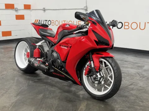 Photos of 2015 HONDA CBR 1000 RR 1000RR for sale in Columbus, OH at Moto Boutique