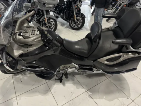 More photos of 2006 BMW K1200LT 1200 LT at Moto Boutique, OH