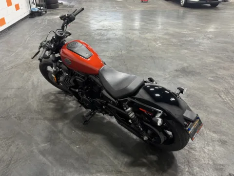 More photos of 2025 HARLEY DAVIDSON NIGHTSTER RH975 at Moto Boutique, OH