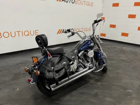 Another view of 2012 HARLEY DAVIDSON HERITAGE SOFTAIL CLASSIC FLSTC for sale in Columbus, OH at Moto Boutique