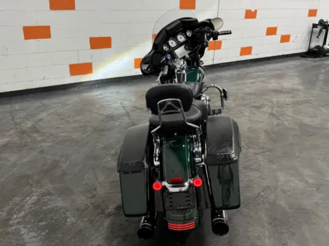 More photos of 2015 HARLEY DAVIDSON STREET GLIDE SPECIAL FLHXS at Moto Boutique, OH