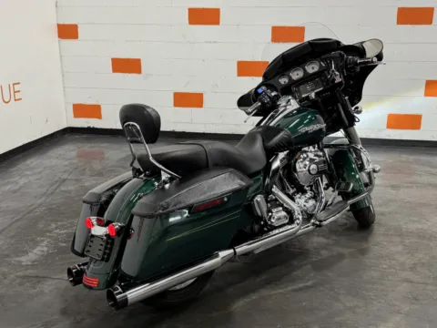 Another view of 2015 HARLEY DAVIDSON STREET GLIDE SPECIAL FLHXS for sale in Columbus, OH at Moto Boutique