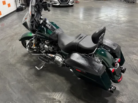 More photos of 2015 HARLEY DAVIDSON STREET GLIDE SPECIAL FLHXS at Moto Boutique, OH