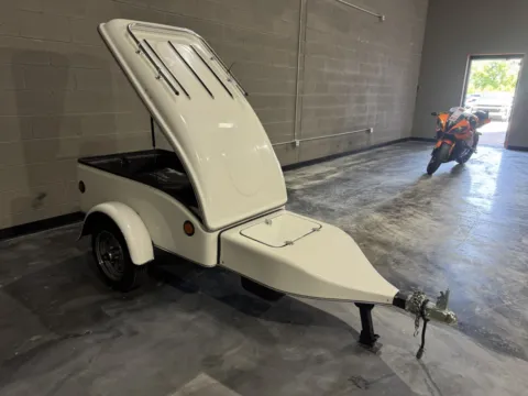 Another view of 2008 TRAILER OHIO TRIKES for sale in Columbus, OH at Moto Boutique