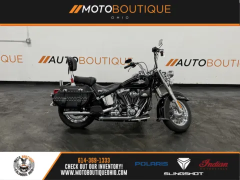 Black 2014 HARLEY DAVIDSON HERITAGE SOFTAIL CLASSIC FLSTC for sale in Columbus, OH