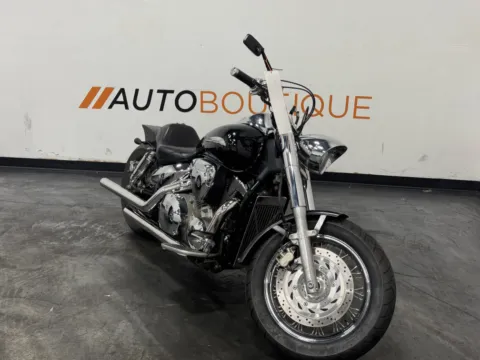 Photos of 2004 HONDA VTX 1300 S 1300 Retro for sale in Columbus, OH at Moto Boutique