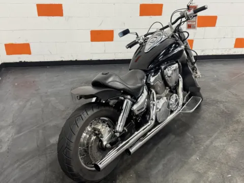 Another view of 2004 HONDA VTX 1300 S 1300 Retro for sale in Columbus, OH at Moto Boutique