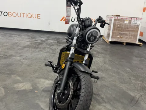More photos of 2023 KAWASAKI VULCAN S at Moto Boutique, OH