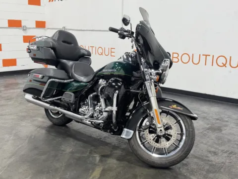 Photos of 2015 HARLEY DAVIDSON ULTRA LIMITED FLHTK for sale in Columbus, OH at Moto Boutique