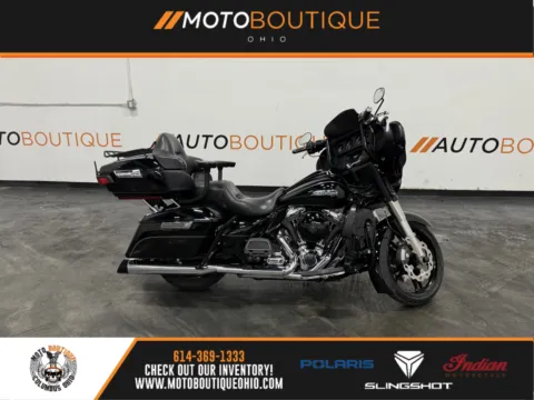 Black 2014 HARLEY DAVIDSON ULTRA CLASSIC FLHTCU for sale in Columbus, OH