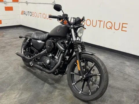 Photos of 2019 HARLEY DAVIDSON IRON 883 XL883N for sale in Columbus, OH at Moto Boutique