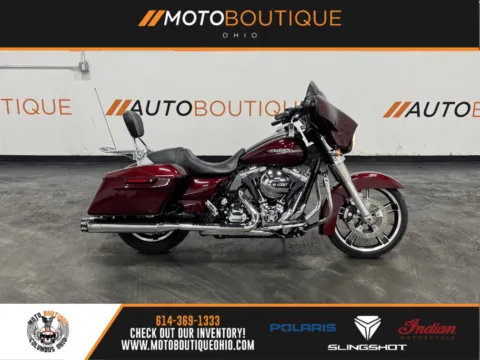 Red 2015 HARLEY DAVIDSON STREET GLIDE FLHX for sale in Columbus, OH