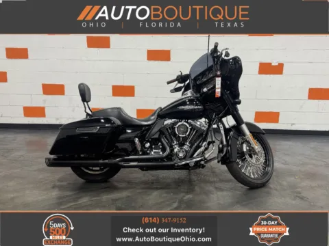 Black 2016 HARLEY DAVIDSON STREET GLIDE SPECIAL FLHXS for sale in Columbus, OH