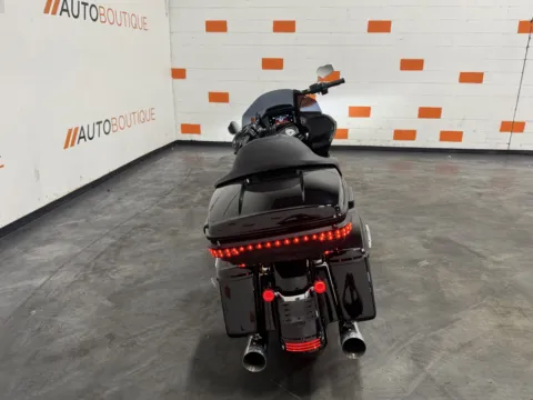 More photos of 2020 HARLEY DAVIDSON ROAD GLIDE FLTRX at Moto Boutique, OH
