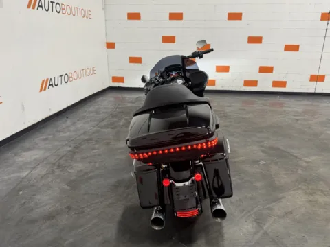 More photos of 2020 HARLEY DAVIDSON ROAD GLIDE FLTRX at Moto Boutique, OH