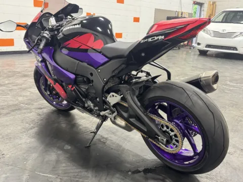 More photos of 2024 KAWASAKI NINJA ZX10RR at Moto Boutique, OH