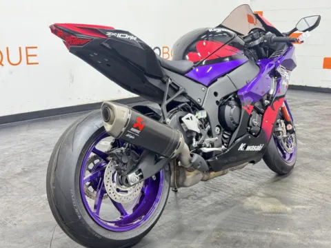 Another view of 2024 KAWASAKI NINJA ZX10RR for sale in Columbus, OH at Moto Boutique