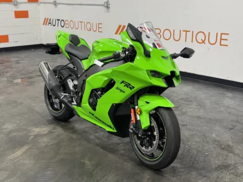 Photos of 2021 KAWASAKI NINJA ZX10RR for sale in Columbus, OH at Moto Boutique