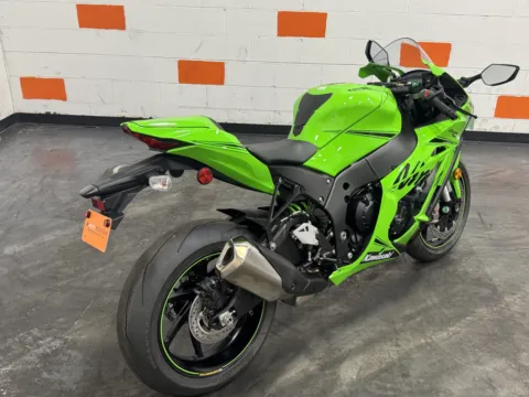 Another view of 2019 KAWASAKI NINJA ZX10RR for sale in Columbus, OH at Moto Boutique