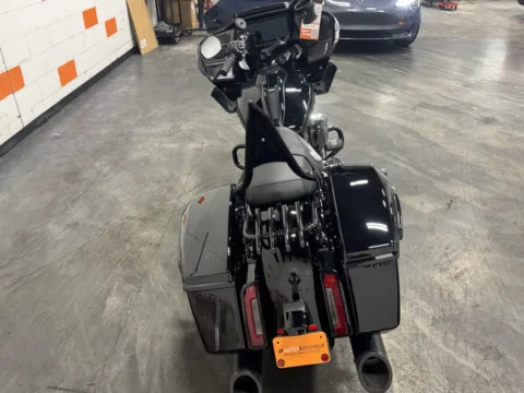 More photos of 2025 HARLEY DAVIDSON ROAD GLIDE FLTRX at Moto Boutique, OH