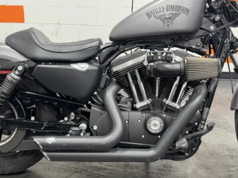 More photos of 2017 HARLEY DAVIDSON 883 IRON XL883N at Moto Boutique, OH