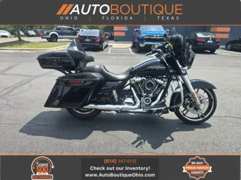 Black 2017 HARLEY DAVIDSON STREET GLIDE SPECIAL FLHXS for sale in Columbus, OH