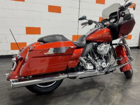 Another view of 2013 HARLEY DAVIDSON ROAD GLIDE CUSTOM FLTRX for sale in Columbus, OH at Moto Boutique