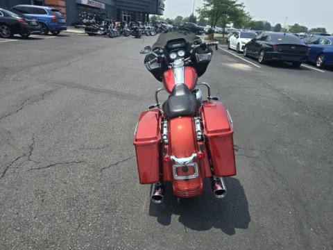 More photos of 2013 HARLEY DAVIDSON ROAD GLIDE CUSTOM FLTRX at Moto Boutique, OH