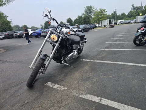 Another view of 2006 HARLEY DAVIDSON WIDE GLIDE FXDWGI for sale in Columbus, OH at Moto Boutique