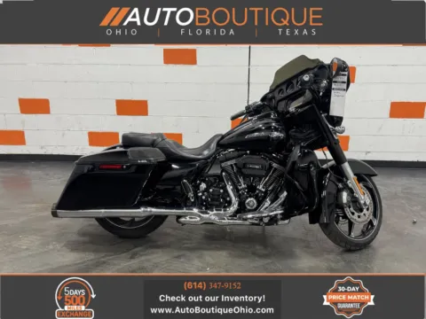 Black 2016 HARLEY DAVIDSON STREET GLIDE CVO SPECIAL FLHXSE for sale in Columbus, OH