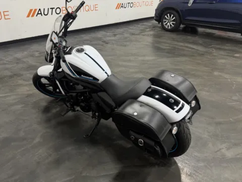 More photos of 2021 KAWASAKI VULCAN S at Moto Boutique, OH